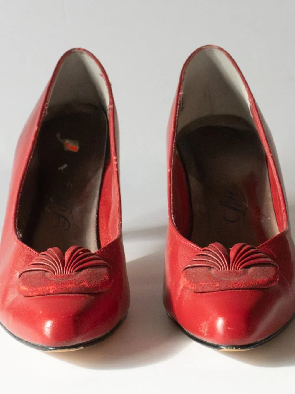 Vintage 80s LifeStride Red Leather Pumps Heels Size 7N Narrow 2.5
